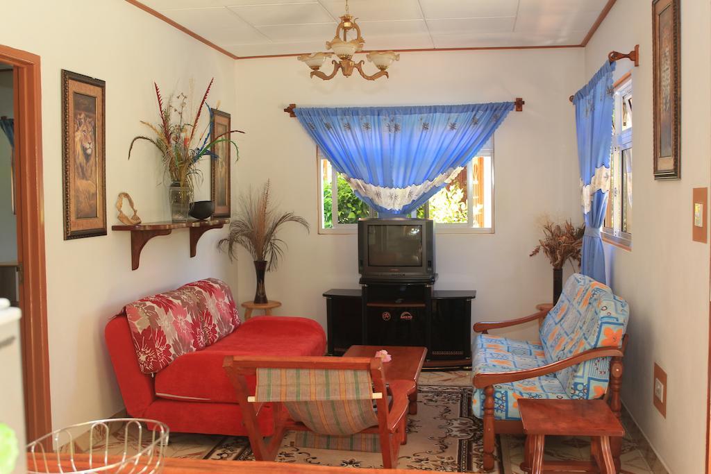 Veronic Self-Catering Guest House La Digue Bilik gambar